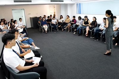 助力双创周 永同昌孵化器第四期《商务礼仪培训》创意训练营圆满成功